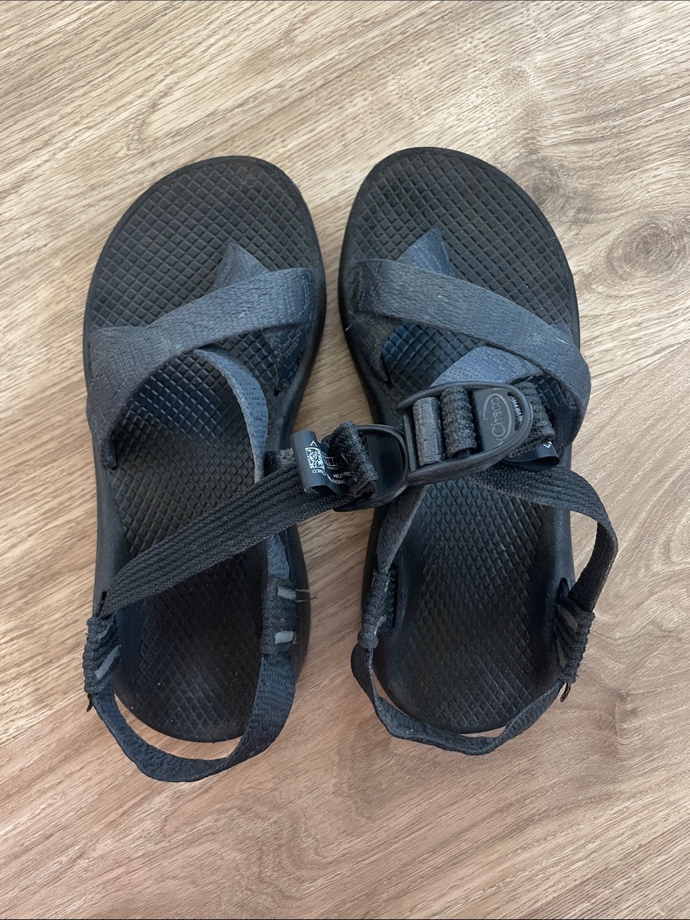 Women’s Chaco Black Outdoor Sport Sandals with Adjustable Straps - Size 5